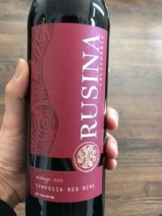 Rusina Wines - Red Wine 2010 (750ml) (750ml)